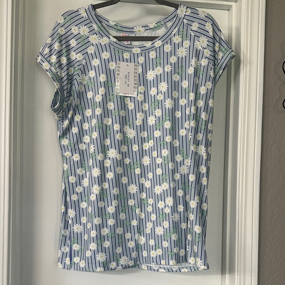 LuLaRoe Tops - LuLaRoe Blue Striped Daisy Tee